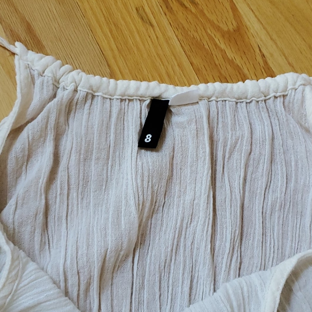Dress - Picture 7 of 7
